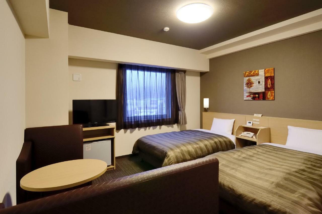 Hotel Route-Inn Nanao Ekihigashi Exterior photo